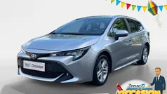 Gebruikt 2022 Toyota Corolla Hybrid Business Edition Stationwagen | € 21.730 (Goede deal)