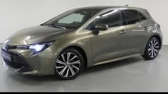 Gebruikt 2021 Toyota Corolla Business Edition Hatchback | € 25.950 (Eerlijke prijs)