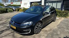 Zwart Gebruikt 2015 VW Golf VII GTE Hatchback | € 10.250 (Eerlijke prijs)