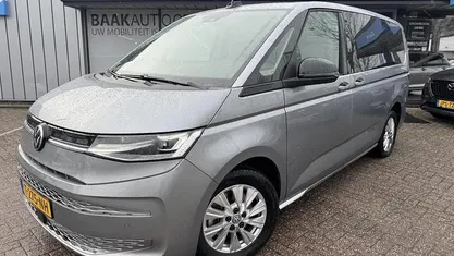 Occasion 2023 VW Multivan Style Van | € 41.417 (Super prijs)