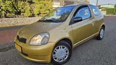 Gebruikt 2000 Toyota Yaris Terra Hatchback | € 675 (Eerlijke prijs)