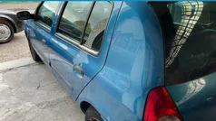 Blauw Gebruikt 2004 Renault Clio II Hatchback | € 549 (Super prijs)