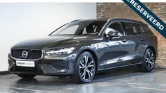 Grijs Gebruikt 2024 Volvo V60 Stationwagen | € 37.750 (Super prijs)
