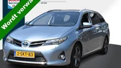 Blauw, metallic lak Gebruikt 2013 Toyota Auris Touring Sports Stationwagen | € 9.850 (Goede deal)
