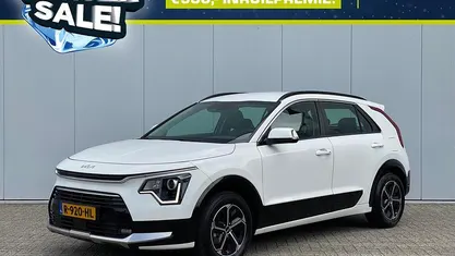 Wit Occasion 2022 Kia Niro SUV | € 29.045 (Eerlijke prijs)