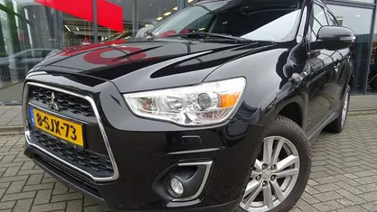 Occasion Mitsubishi ASX Intense 117 PK (86 kW) 2013 Zwart parelmoer SUV