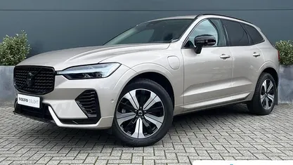 Grijs Gebruikt 2024 Volvo XC60 Plus SUV | € 48.895 (Eerlijke prijs)