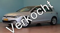 Zilver Gebruikt 2021 VW Golf VIII Life Hatchback | € 18.899 (Goede deal)