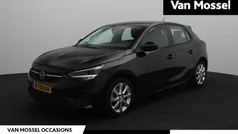 Zwart Gebruikt 2022 Opel Corsa Edition Hatchback | € 18.645 (Eerlijke prijs)
