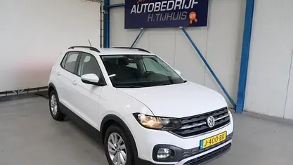 Occasion 2020 VW T-Cross Life SUV | € 13.950 (Goede deal)