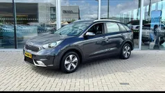 Gebruikt 2017 Kia Niro First Edition SUV | € 17.395 (Eerlijke prijs)