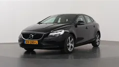 Zwart Gebruikt 2017 Volvo V40 Inscription Stationwagen | € 14.840 (Goede deal)