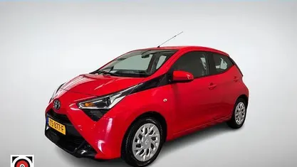 Occasion 2018 Toyota Aygo X-play Hatchback | € 6.950 (Goede deal)