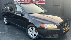 Gebruikt 2009 Volvo V70 Momentum Stationwagen | € 2.750 (Super prijs)