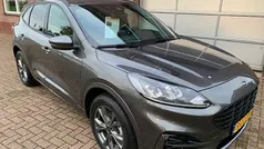 Grijs Gebruikt 2023 Ford Kuga ST-Line SUV | € 26.650 (Eerlijke prijs)