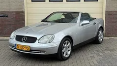 Grijs, metallic lak Gebruikt 1998 Mercedes SLK200 Cabriolet | € 4.950 (Eerlijke prijs)