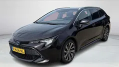 Gebruikt 2022 Toyota Corolla Stationwagen | € 24.750 (Eerlijke prijs)