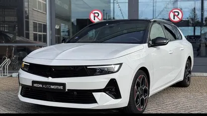 Gebruikt 2023 Opel Astra Stationwagen | € 27.945 (Eerlijke prijs)