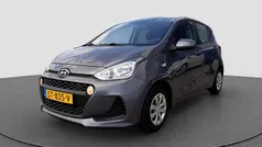 Grijs metallic Gebruikt 2018 Hyundai i10 Comfort Hatchback | € 10.450 (Eerlijke prijs)