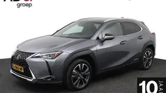 Gebruikt 2021 Lexus UX 250h SUV | € 29.950 (Eerlijke prijs)