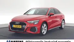 Rood Gebruikt 2021 Audi A3 S-Line Sedan | € 26.949 (Eerlijke prijs)