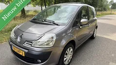 Grijs Gebruikt 2010 Renault Grand Modus Expression MPV | € 4.499 (Eerlijke prijs)