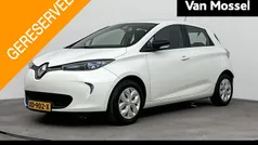 Blanc glacier 369 Gebruikt 2019 Renault Zoe Life Hatchback | € 11.940 (Eerlijke prijs)