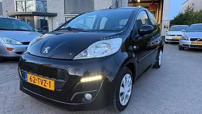 Occasion Peugeot 107 Active 68 PK (50 kW) 2012 Hatchback