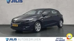 Zwart Gebruikt 2021 Opel Astra Business Edition Hatchback | € 12.450 (Goede deal)