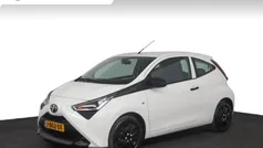 Gebruikt 2020 Toyota Aygo Hatchback | € 10.950 (Eerlijke prijs)