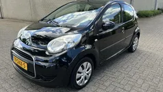 Zwart Gebruikt 2011 Citroën C1 SELECTION Hatchback | € 2.999 (Eerlijke prijs)