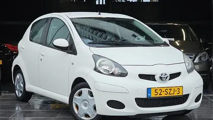 Occasion 2012 Toyota Aygo Comfort Hatchback | € 4.450 (Eerlijke prijs)