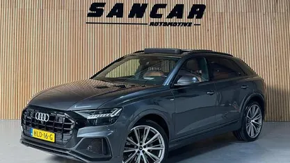 Occasion 2022 Audi Q8 S-Line SUV | € 62.850 (Super prijs)