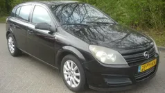 Gebruikt 2004 Opel Astra Elegance Hatchback | € 975 (Eerlijke prijs)