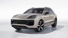 Beige Gebruikt 2024 Porsche Cayenne Turbo E-Hybrid SUV | € 199.900 (Super prijs)