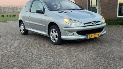 Occasion Peugeot 206 Quiksilver 75 PK (55 kW) 2003 Hatchback