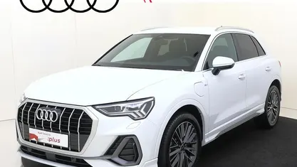 Occasion 2024 Audi Q3 Basis SUV | € 43.750 (Eerlijke prijs)