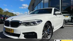 Wit Gebruikt 2017 BMW 540 M Sport Sedan | € 29.950 (Eerlijke prijs)