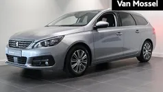 Grijs Gebruikt 2021 Peugeot 308 Allure Stationwagen | € 15.440 (Eerlijke prijs)