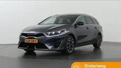 Grijs Gebruikt 2024 Kia Ceed Sportswagon GT-Line Stationwagen | € 33.835 (Eerlijke prijs)