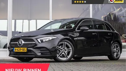Zwart Gebruikt 2020 Mercedes A180 AMG Hatchback | € 24.845 (Eerlijke prijs)