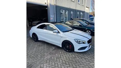 Occasion 2017 Mercedes CLA250 AMG Sedan | € 19.950 (Eerlijke prijs)