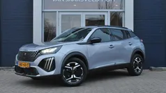 Grijs Gebruikt 2024 Peugeot 2008 Allure SUV | € 25.900 (Eerlijke prijs)