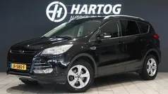 Zwart Gebruikt 2015 Ford Kuga SUV | € 15.900 (Eerlijke prijs)