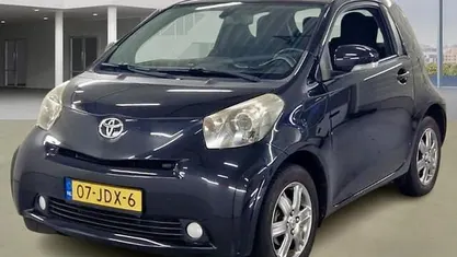 Occasion 2009 Toyota iQ Hatchback | € 6.985 (Eerlijke prijs)