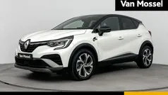 Wit Gebruikt 2022 Renault Captur R.S. SUV | € 25.935 (Eerlijke prijs)