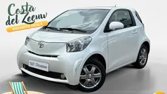 Wit Gebruikt 2010 Toyota iQ Hatchback | € 5.440 (Eerlijke prijs)