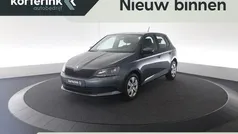 Grijs Gebruikt 2015 Skoda Fabia Hatchback | € 7.950 (Eerlijke prijs)