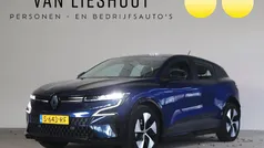 Blauw Gebruikt 2023 Renault Megane E-Tech Evolution Hatchback | € 27.650 (Eerlijke prijs)