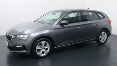 Gebruikt 2023 Skoda Scala Ambition Hatchback | € 19.840 (Eerlijke prijs)